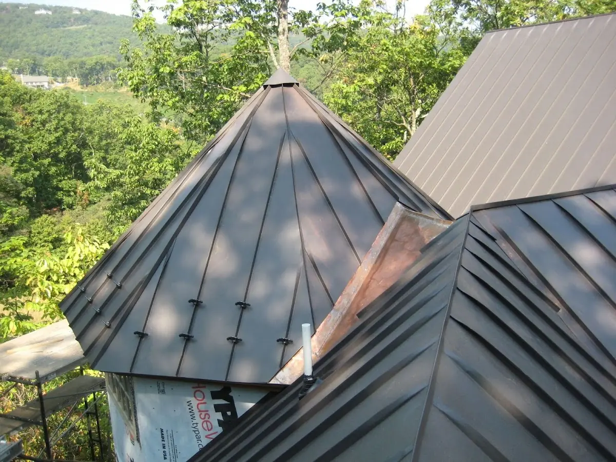 Professional Roof Tarp Installation by Craftsman Roofing in Park Woods